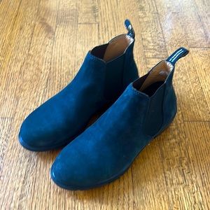 Women’s Blundstone 1975 Blue Chelsea Boot Like New